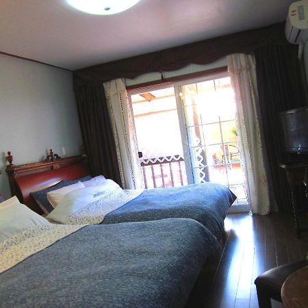 Mayfair Deneb Pension Phjongcshang Kültér fotó